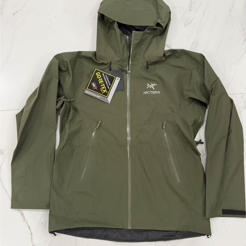 Arcteryx Beta LT Jacket Men's Size Large